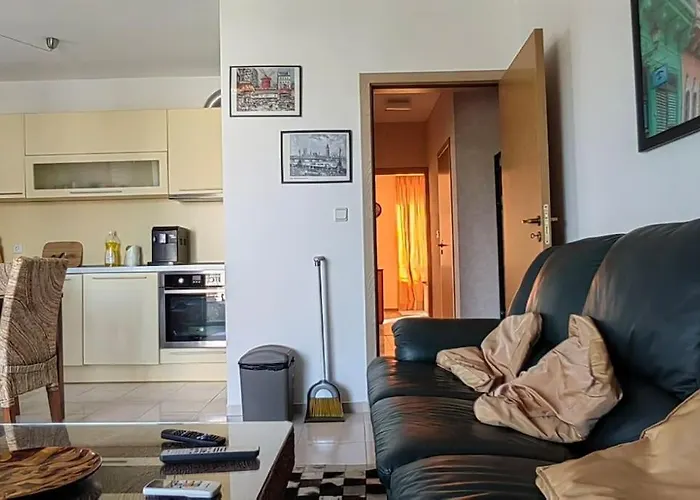 луксозен срещу какао Sunny Beach